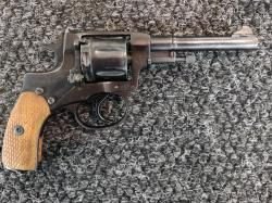 Р-1, Наганыч, кал.9Р.А. (1944г)