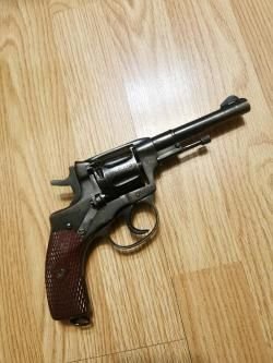 Р-1,,Наганыч" 9мм