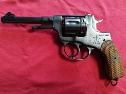 Р-2. Наган -1940 г.в. Сигнальный.