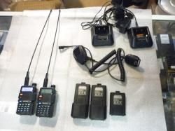 Рации Baofeng uv-5r комплект фм с тангентой