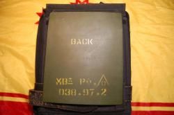 Раритетный бронижилет с плитами БР2 и зашитые поножи