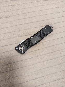 реплика Microtech Combat Troodon