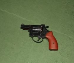Револьвер "Айсберг" газовый