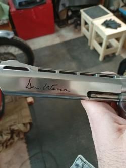 Револьвер dan weson оригинал в идеале