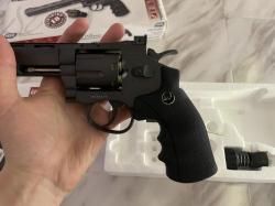 Револьвер Dan Wesson 8 черный матовый