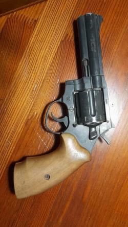 Револьвер газовый SM 2000 GR