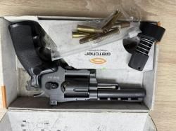 Револьвер Gletcher SW B4