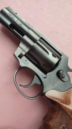 Револьвер Гроза 03-С, 9 мм Р.А., из оружейной стали.