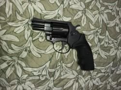 Револьвер Гроза Р-02