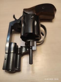 Револьвер ГРОЗА Р-02С 