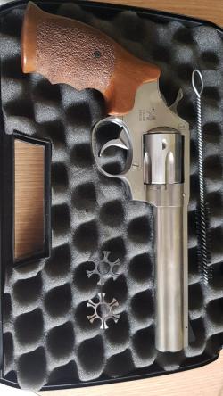 Револьвер ГРОЗА Р-06С