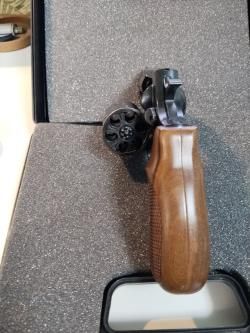 Револьвер Гроза РС-02