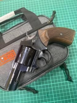 Револьвер LOM-13 KURS, черный, калибр 9мм Р.А.