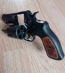 Револьвер ME 38 Compact-GUM