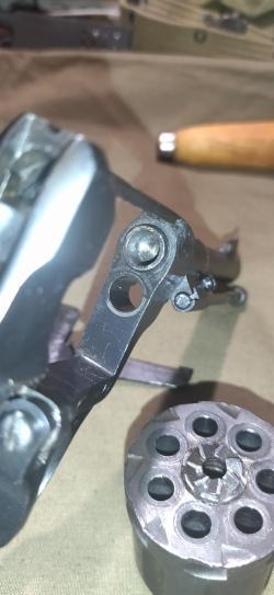 Револьвер Наган Р2 сигнальный