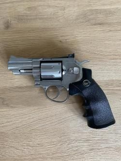 Револьвер пневматический ASG Dan Wesson