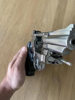 Револьвер пневматический ASG Dan Wesson