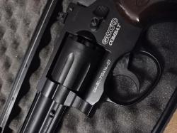 Револьверы пневматические Gamo R-77 Combat 4" и 2.5”