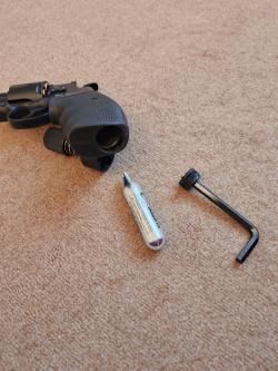 Револьвер пневматический Gletcher clt b 25  кал. 4,5 мм, новый.ый