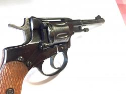 Револьвер Р-1(Наган 1936 г), МР-355 (Стечкин 1953 г), ТТ-Т (Тульский Токарев 1946 г)