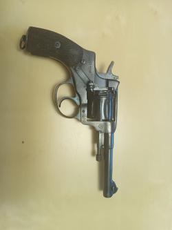 Револьвер Р-1 (Наган)