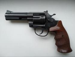 Револьвер Гроза РС-04