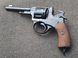 Револьвер сигнальный "Блеф" "Царский 1909 год" новый, продаётся в двух вариантах