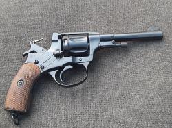 Револьвер сигнальный "Блеф" "Царский 1909 год" новый, продаётся в двух вариантах