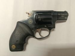 Револьвер Taurus 9mm