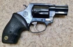 Револьвер Taurus Lom-13 Бразилец