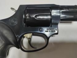 револьвер Taurus LOM-13 (Бразилия), 9 мм P.A., полный комплект