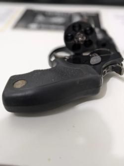 Револьвер Taurus Lom 13 (Бразилия) 