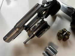 Револьвер Таурус ЛОМ 13 