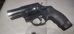 Револьвер TAURUS