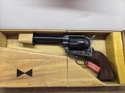 Револьвер Uberti 1873 Cattleman (Colt SAA) никель, ствол 7.5" / 2017 / ABel