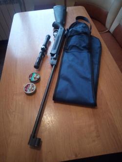 Ружьё пневматическое ИЖ-38С с оптическим прицелом.