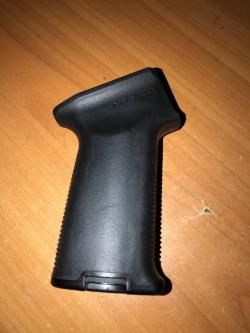 рукоятка АК MAG537-BLK Magpul