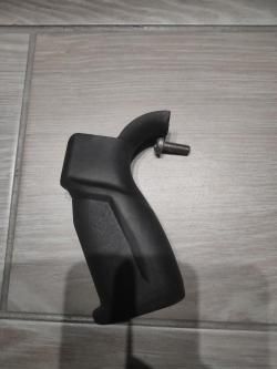 Рукоятка и зип ar 15