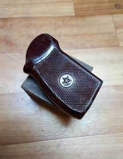 Рукоятка пм 1955г. с пазом 