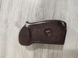 Рукоятка ПМ бакелитовая