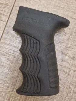 Рукоятка тактическая