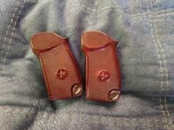 Рукоятки бакелитовые ПМ 1955-1957г