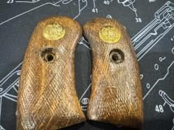 Рукоятки щечки НАГАН ПМ АК