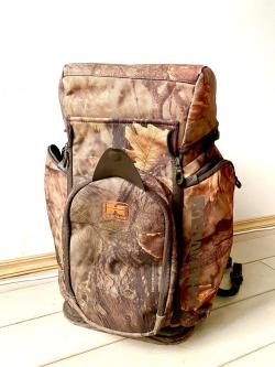 Рюкзак - стул охотничий тактический туристический с каркасом