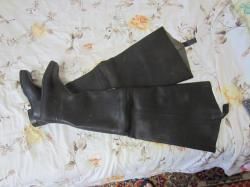 Сапоги охотничьи.