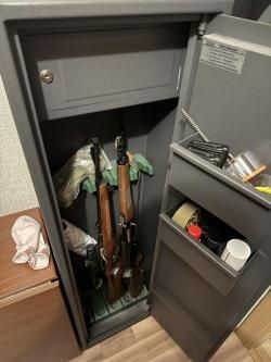 Сейф на 5 стволов