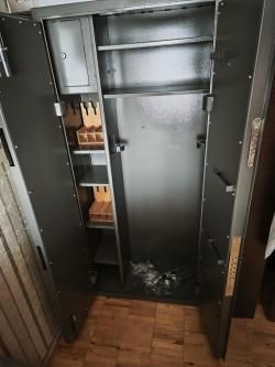 Сейф оружейный Леопард 12