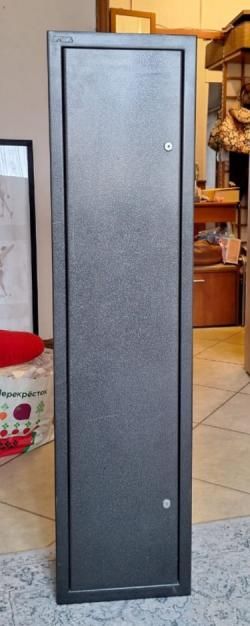 Сейф оружейный на два ствола.