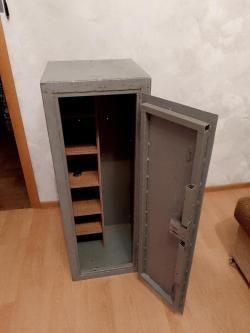  сейф оружейный