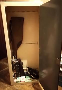 Шкаф металлический сейф